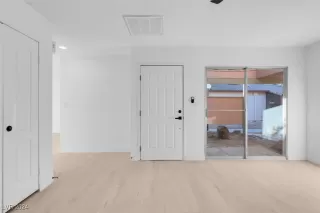 Photo #2: 2639405 Listing 