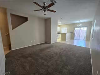 Photo #4: 2639420 Listing 