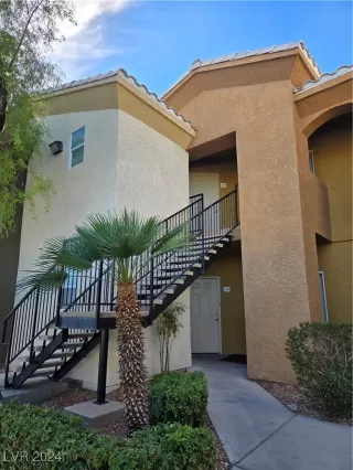 Photo #2: 2639422 Listing 