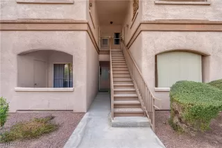 Photo #1: 2639433 Listing