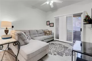 Photo #3: 2639433 Listing