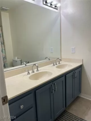 Photo #5: 2639434 Listing