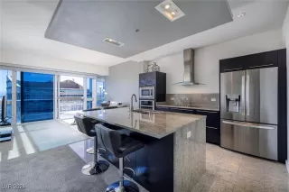 Photo #6: 2639466 Listing 