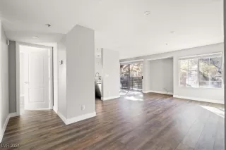 Photo #6: 2639524 Listing