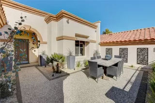 Photo #1: 2639553 Listing 