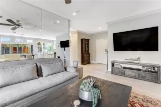 Photo #6: 2639553 Listing 