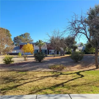 Photo #4: 2639556 Listing 