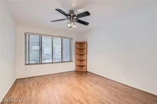 Photo #4: 2639568 Listing 