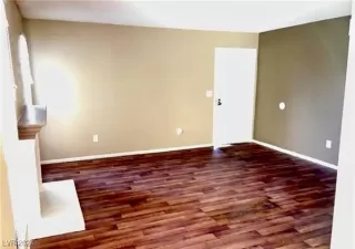 Photo #4: 2639620 Listing 