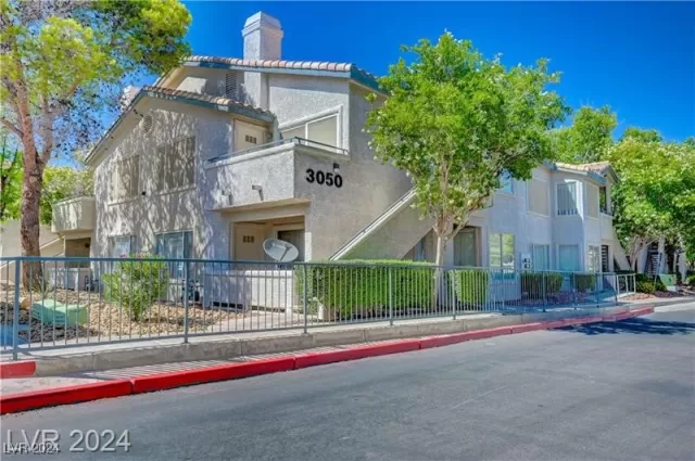 MLS: 2639637 Condo For Sale