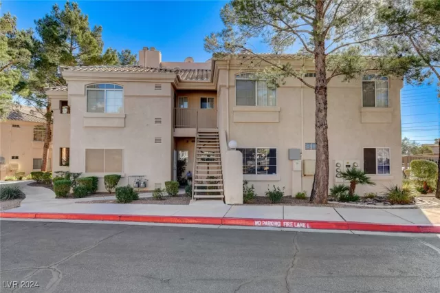 MLS: 2639665 Condo For Sale