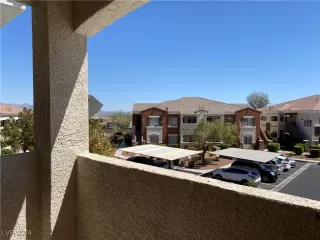 Photo #4: 2639680 Listing 