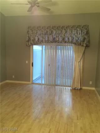 Photo #2: 2639689 Listing 