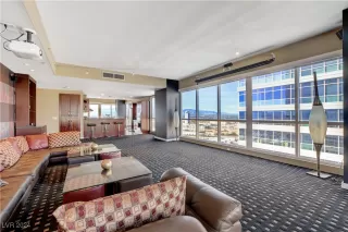 Photo #5: 2639695 Listing 