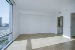 Photo #4: 2639713 Listing 