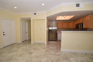 Photo #2: 2639778 Listing 
