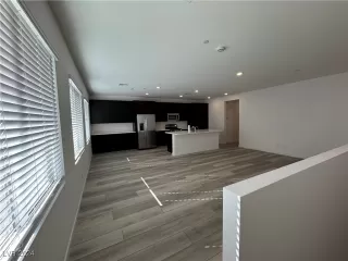 Photo #4: 2639787 Listing 