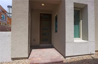 Photo #2: 2639788 Listing 
