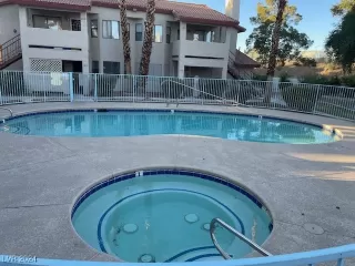 Photo #2: 2639823 Listing 