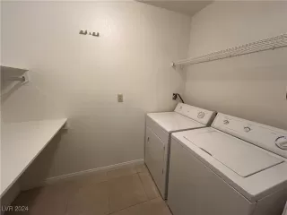 Photo #5: 2639859 Listing 