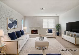 Photo #4: 2639866 Listing