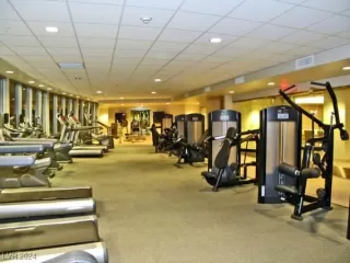 Photo #1: 2639890 Listing 