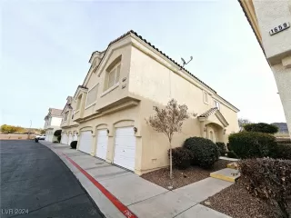 Photo #2: 2639914 Listing 