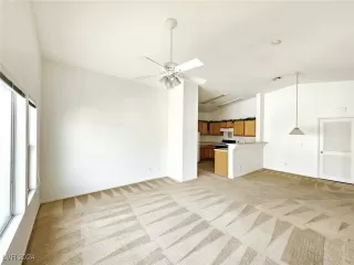 Photo #5: 2639914 Listing 