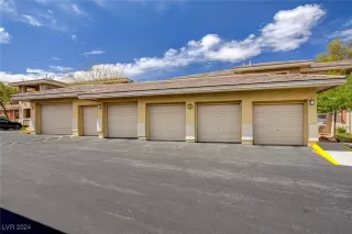 Photo #1: 2639941 Listing 