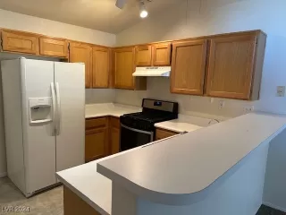 Photo #2: 2640023 Listing 