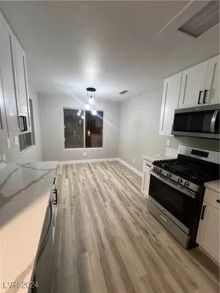 Photo #2: 2640028 Listing 