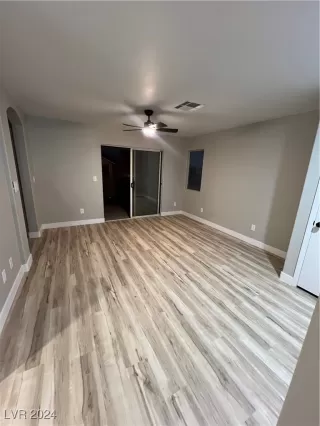 Photo #4: 2640028 Listing 