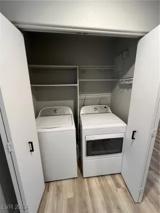 Photo #5: 2640028 Listing 