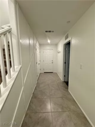 Photo #2: 2640046 Listing 