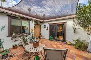 Photo #2: 2640065 Listing