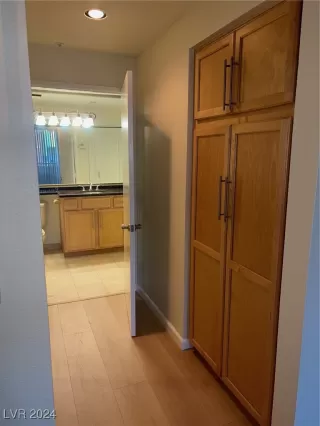 Photo #5: 2640083 Listing 