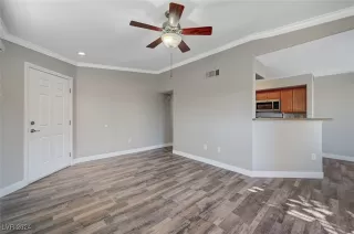 Photo #5: 2640126 Listing 