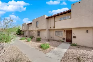 Photo #1: 2640159 Listing 