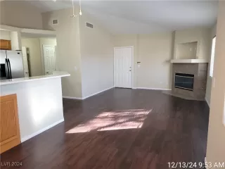 Photo #3: 2640170 Listing 