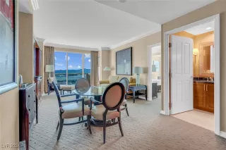 Photo #1: 2640175 Listing