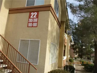 Photo #1: 2640203 Listing 