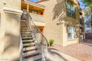 Photo #1: 2640207 Listing 