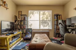 Photo #3: 2640207 Listing 