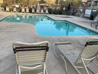 Photo #1: 2640216 Listing