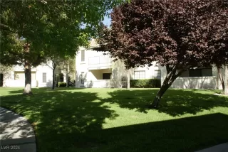 Photo #4: 2640230 Listing 