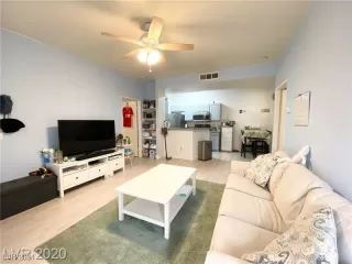 Photo #1: 2640234 Listing 