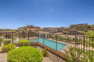 Photo #6: 2640244 Listing