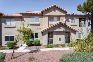 Photo #1: 2640275 Listing 