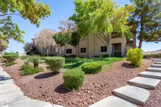 Photo #5: 2640275 Listing 