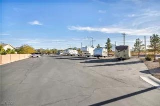 Photo #2: 2640301 Listing